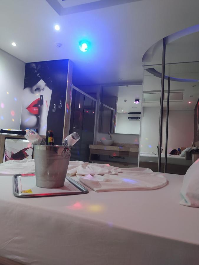 Motel La Folia Ribeirao Preto Ngoại thất bức ảnh