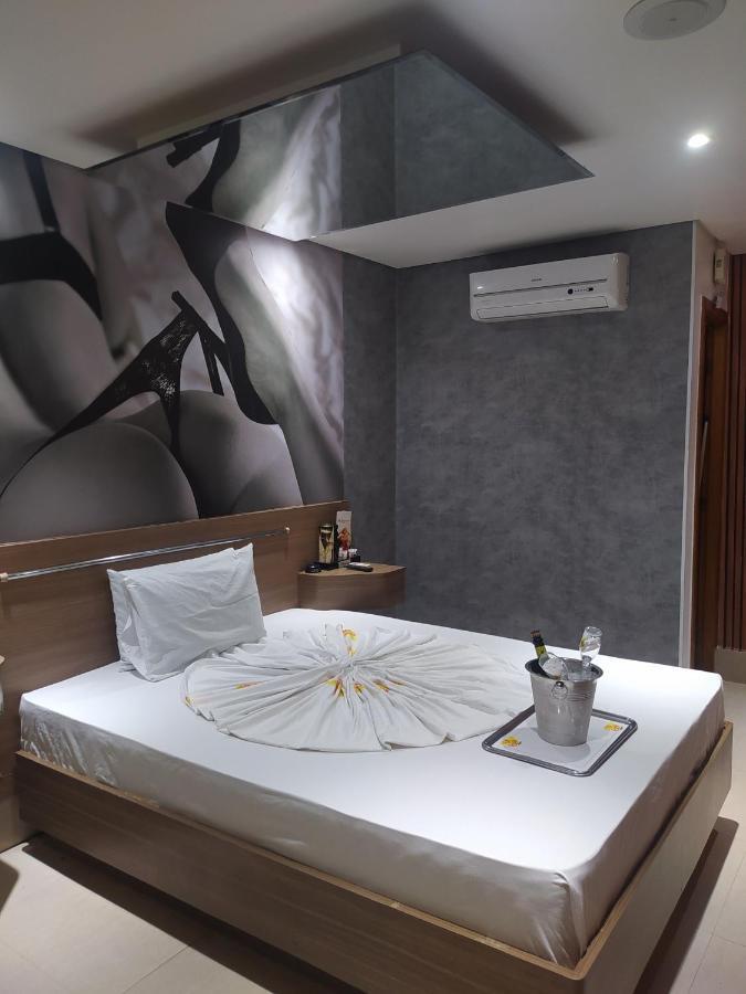 Motel La Folia Ribeirao Preto Ngoại thất bức ảnh