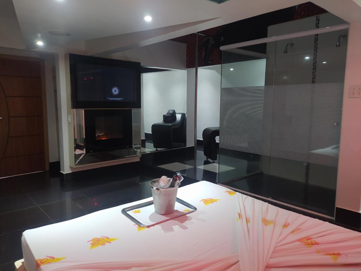 Motel La Folia Ribeirao Preto Ngoại thất bức ảnh