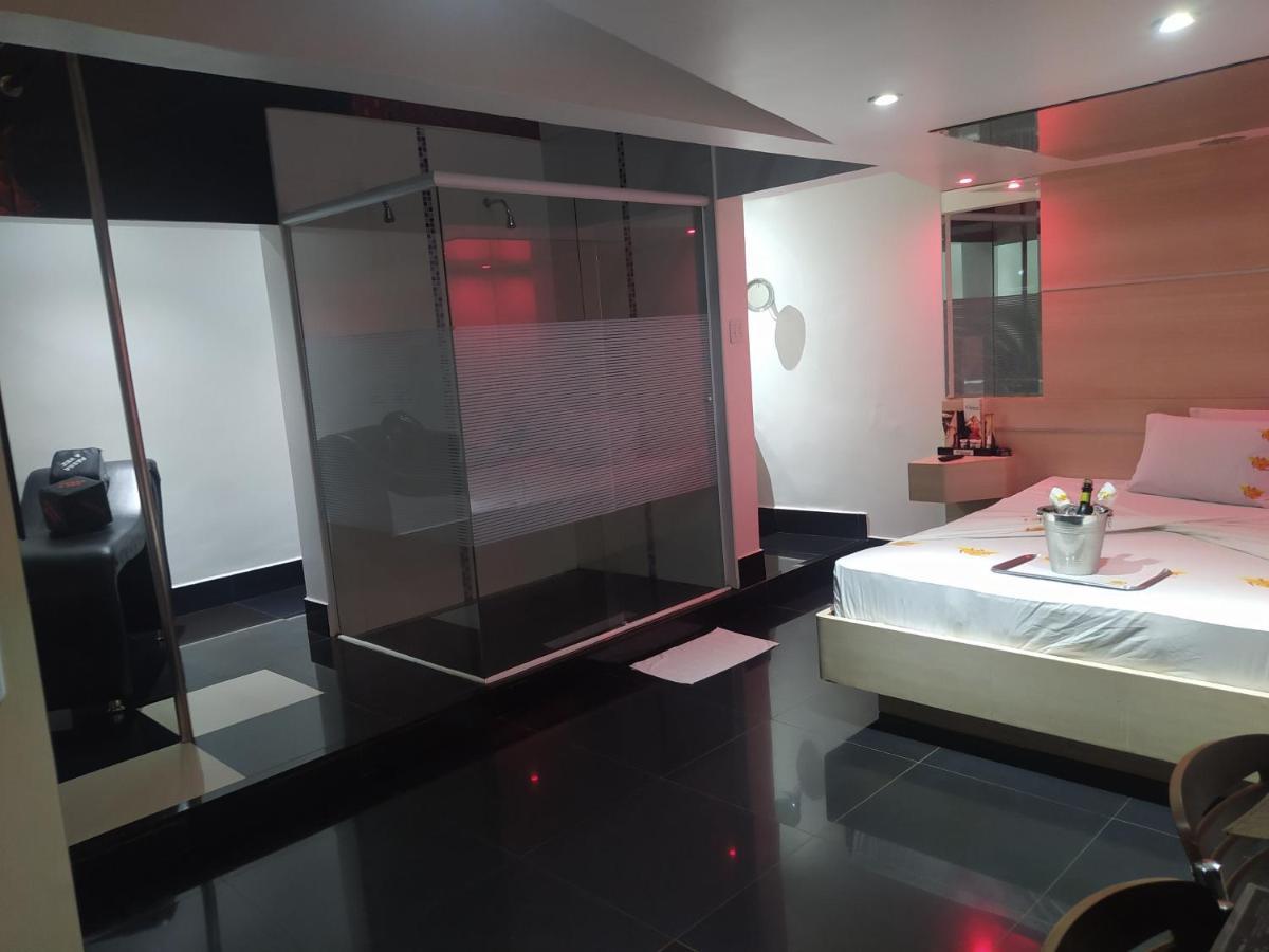 Motel La Folia Ribeirao Preto Ngoại thất bức ảnh