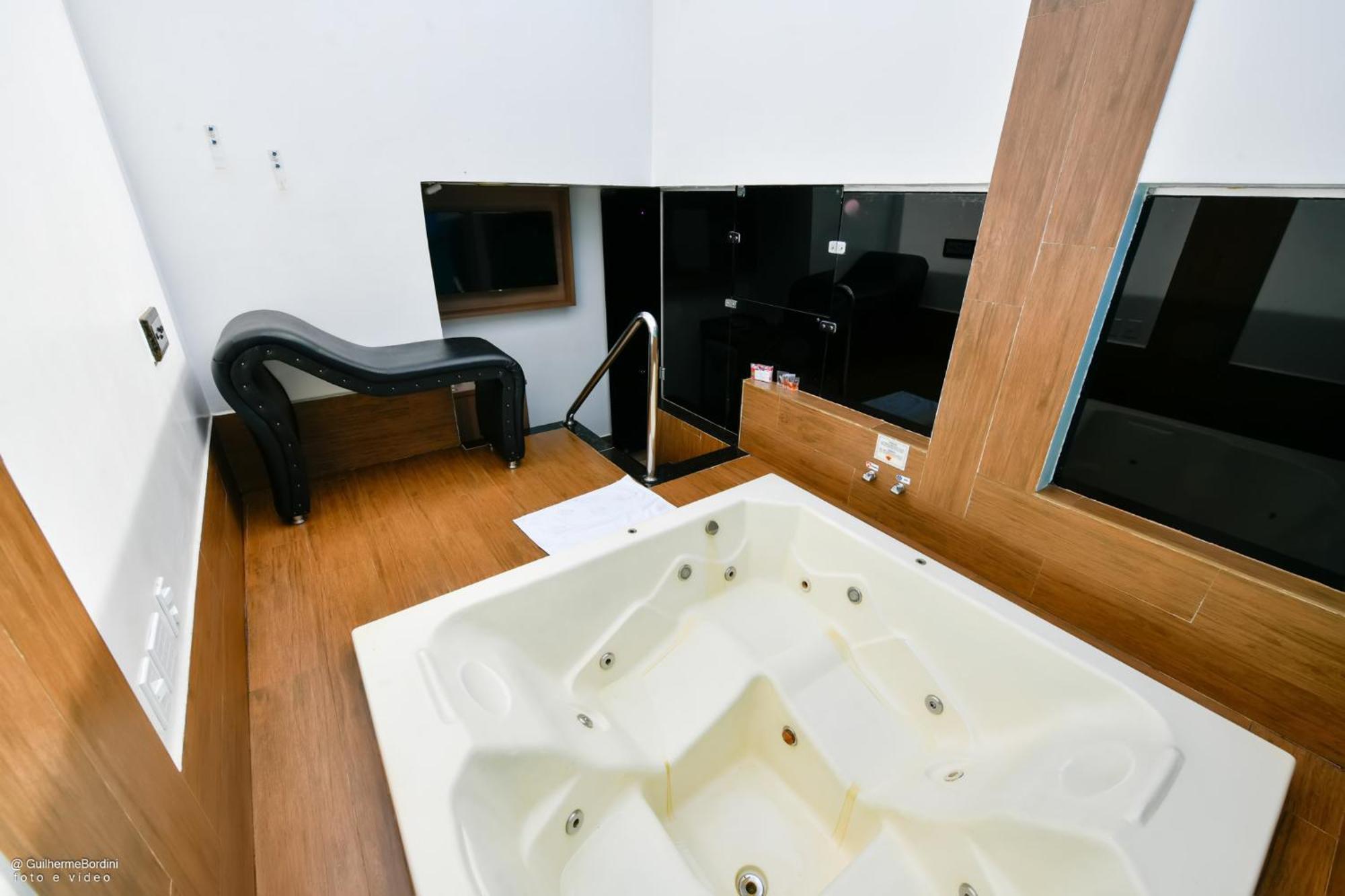 Motel La Folia Ribeirao Preto Ngoại thất bức ảnh
