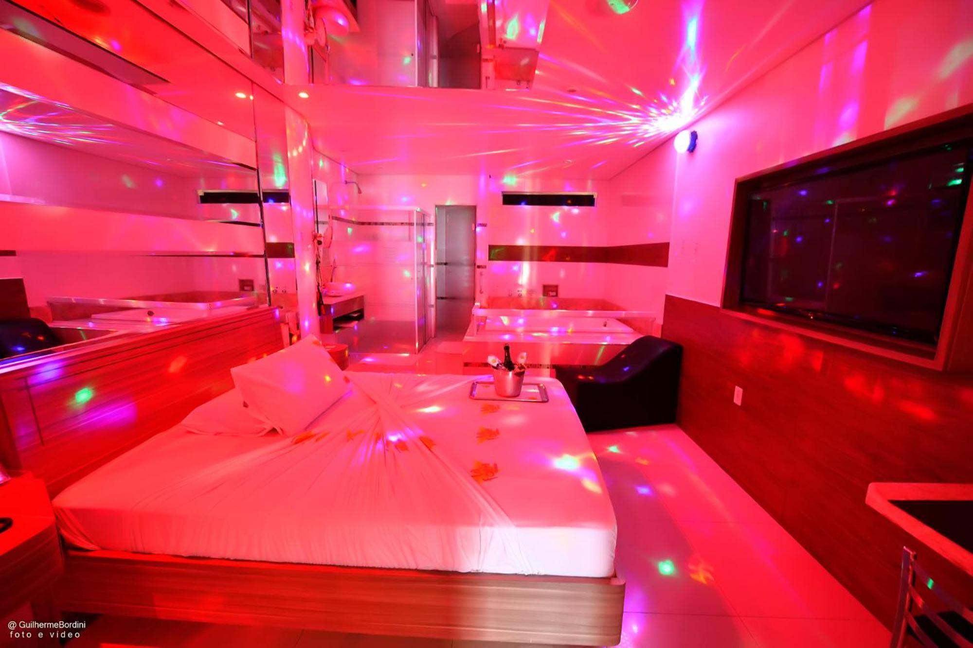Motel La Folia Ribeirao Preto Ngoại thất bức ảnh