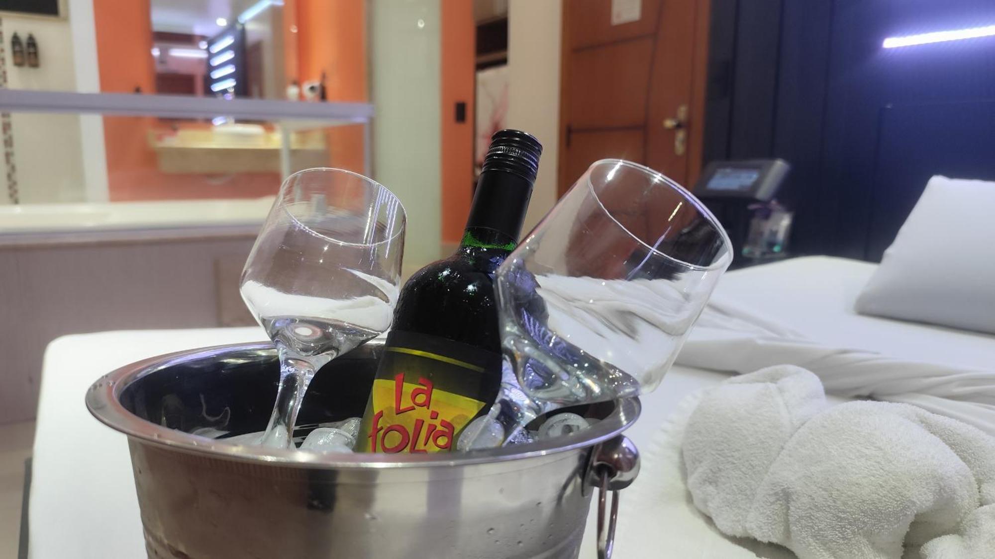 Motel La Folia Ribeirao Preto Ngoại thất bức ảnh