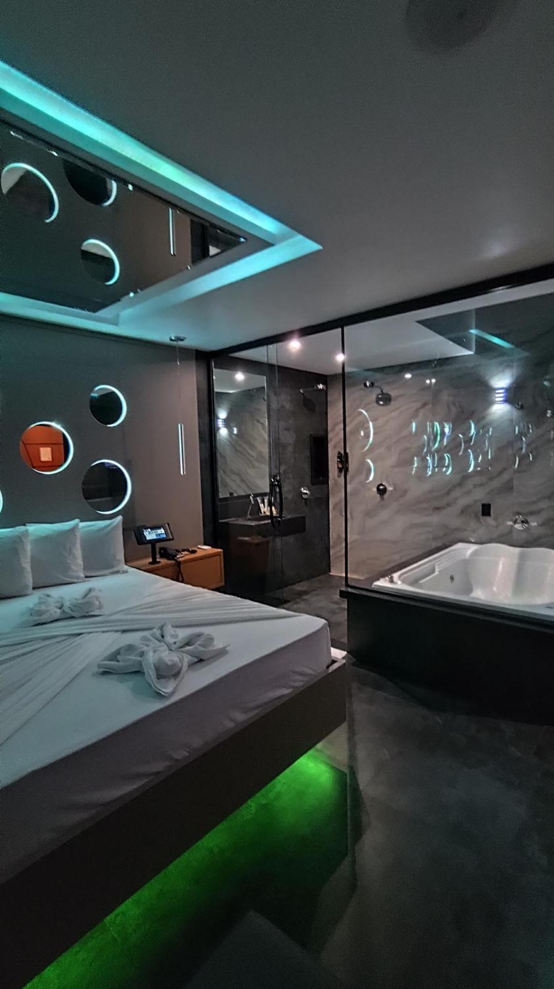 Motel La Folia Ribeirao Preto Phòng bức ảnh